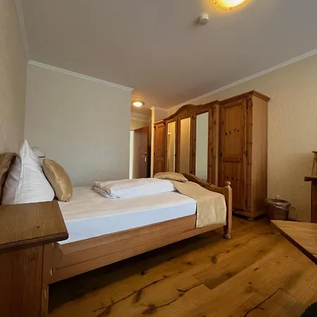 Parkhotel Maasberg Gmbh מלון
