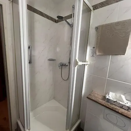 מלון Parkhotel Maasberg Gmbh 4*