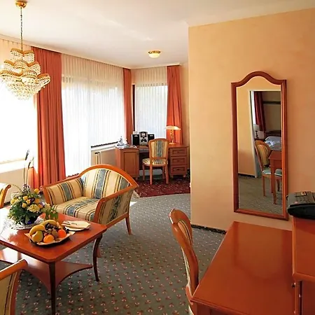 Parkhotel Maasberg Gmbh 4*