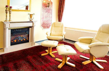 מלון Parkhotel Maasberg Gmbh 4*